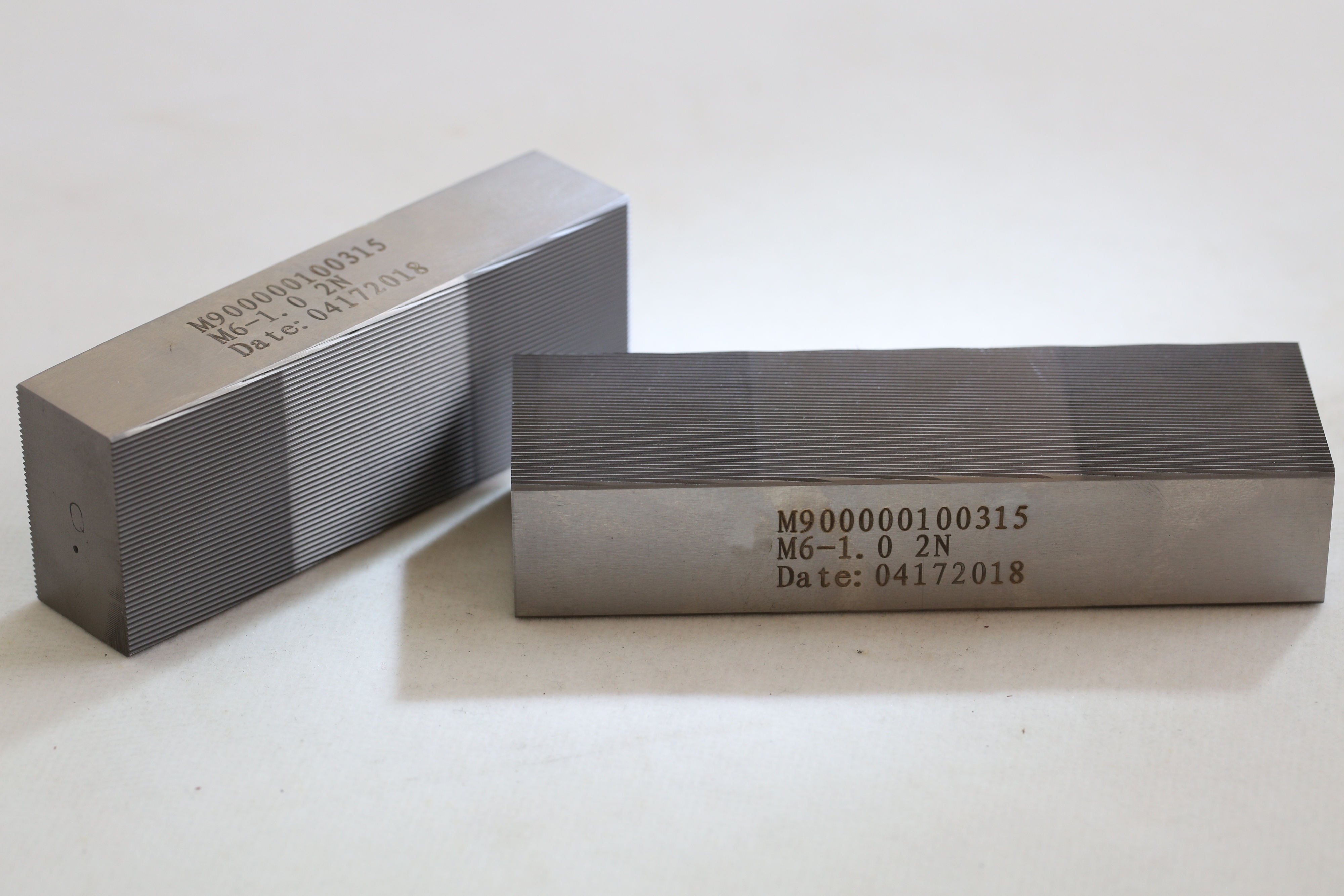 THREAD ROLLING DIE FOR MACHINE SCREW M6-1.0
